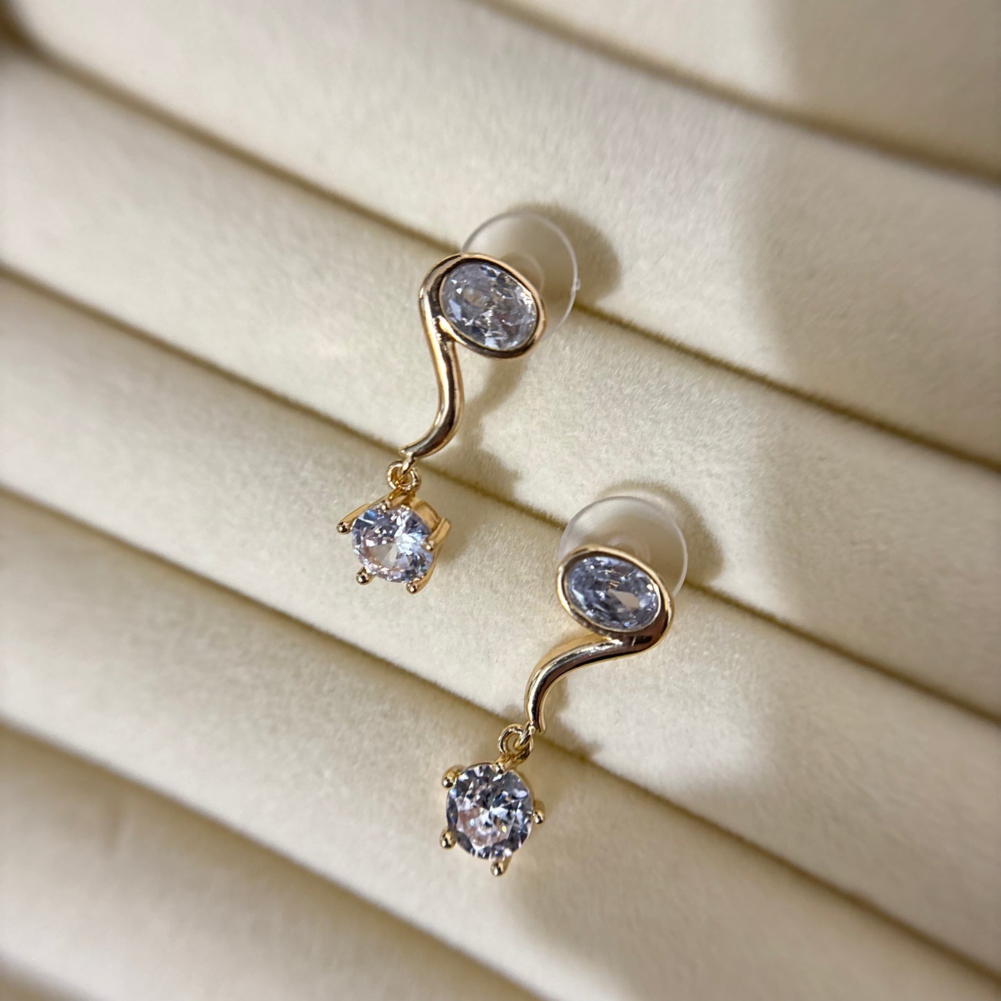 Nova Domes Earring