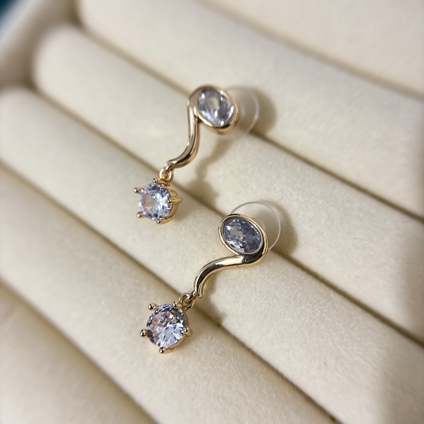Nova Domes Earring