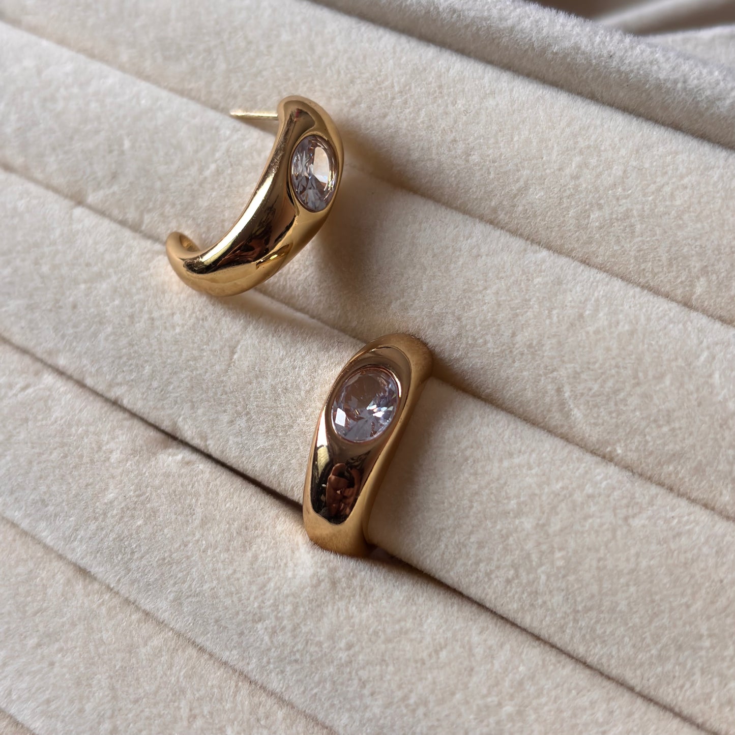 Aeris Huggies Earrings
