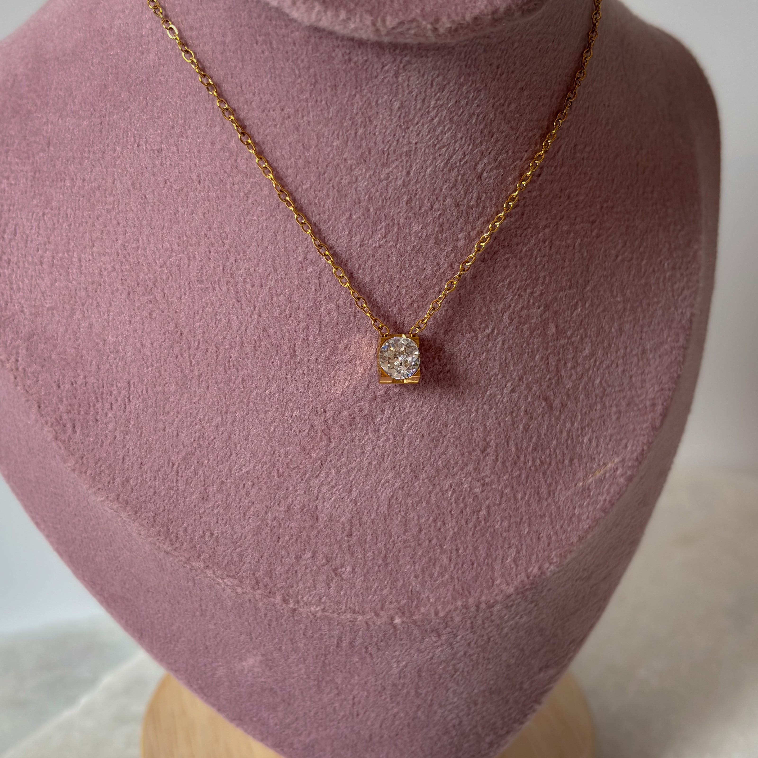 Dainty Stone Chain