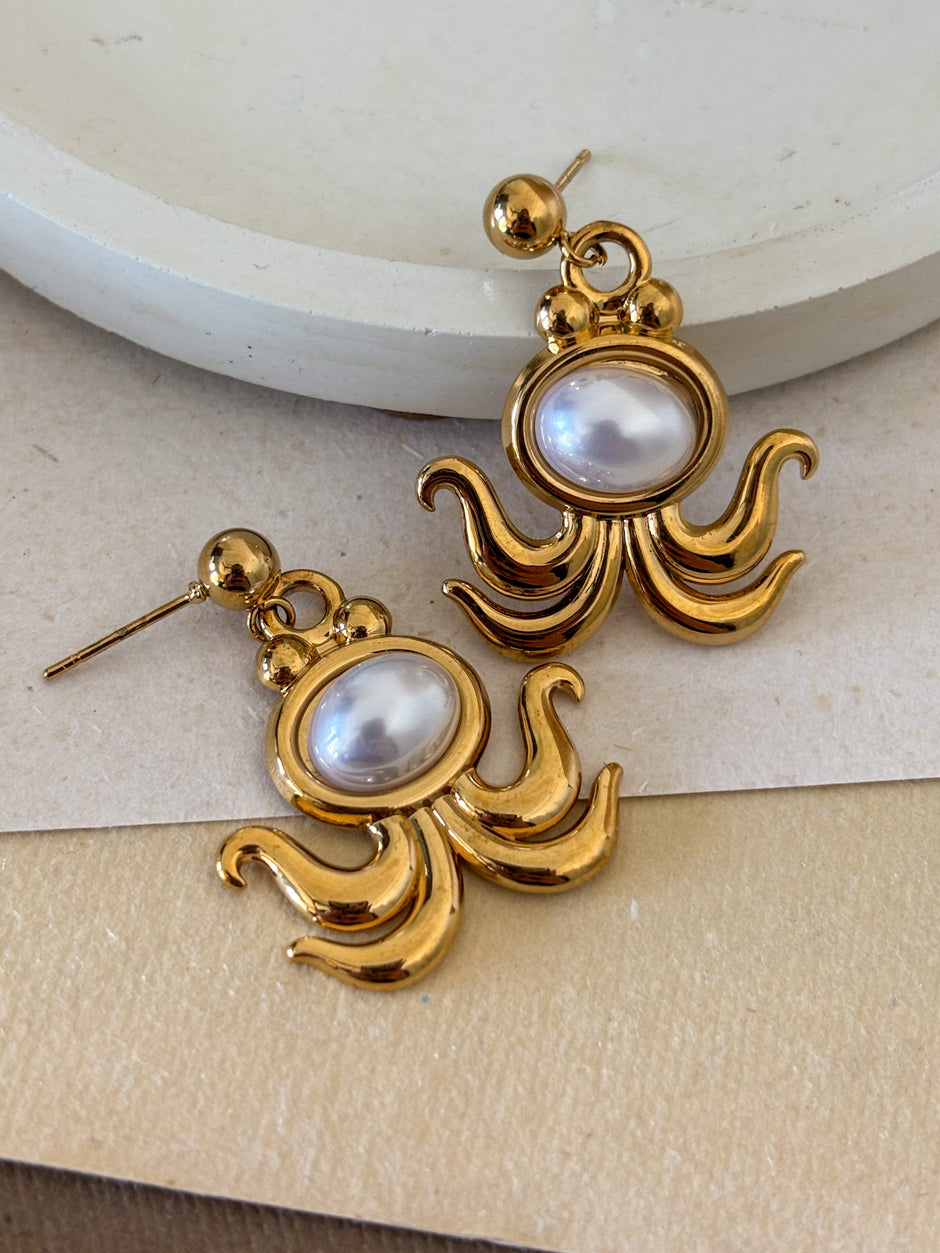 Pearl Octo Studs
