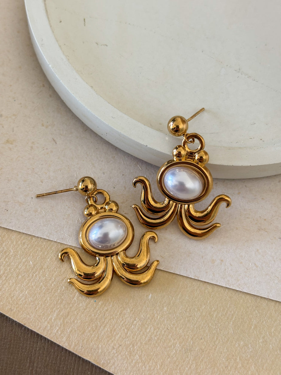 Pearl Octo Studs