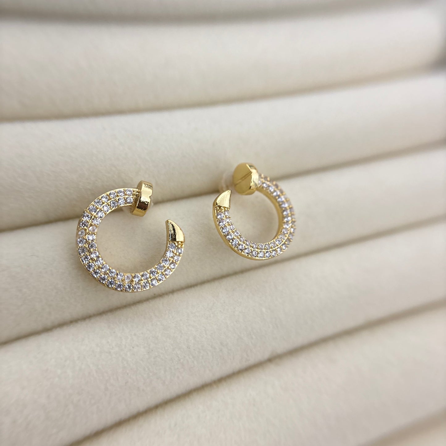 Helix Hoops – Twisted Gold Everyday Earrings