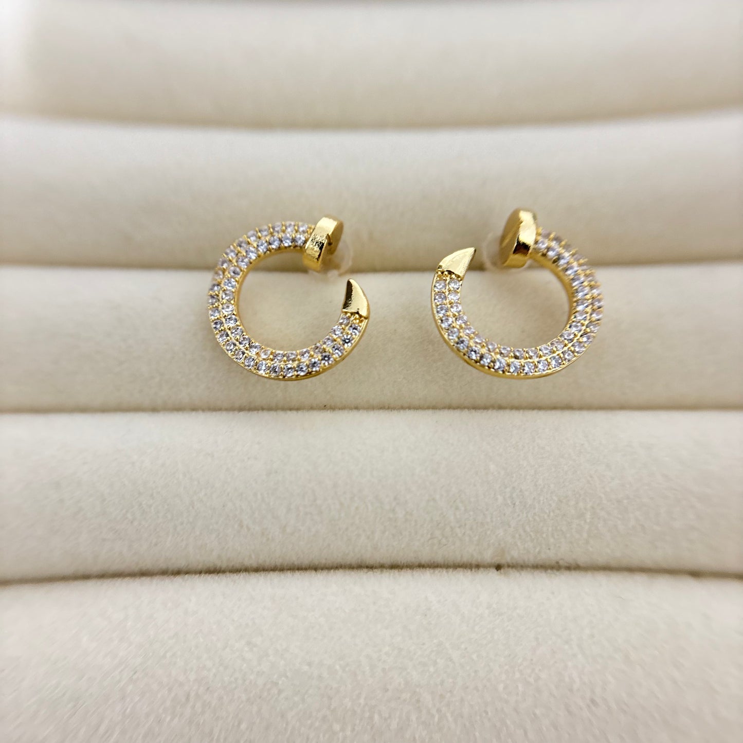 Helix Hoops – Twisted Gold Everyday Earrings