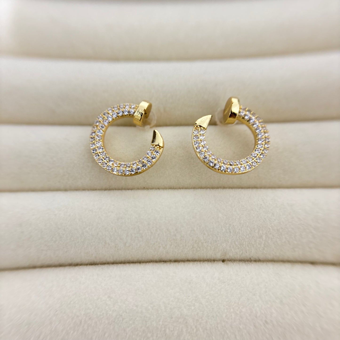 Helix Hoops – Twisted Gold Everyday Earrings