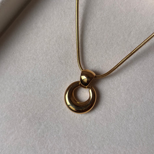 Lunar Loop Necklace – Gloss Gold Crescent Pendant