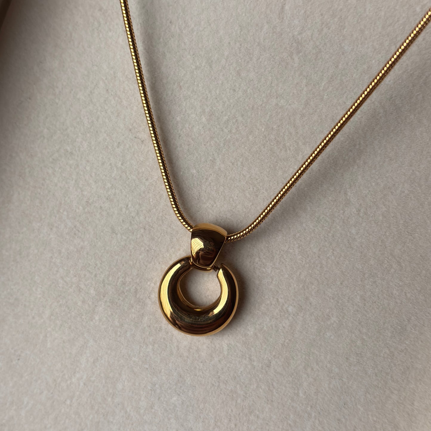 Lunar Loop Necklace – Gloss Gold Crescent Pendant