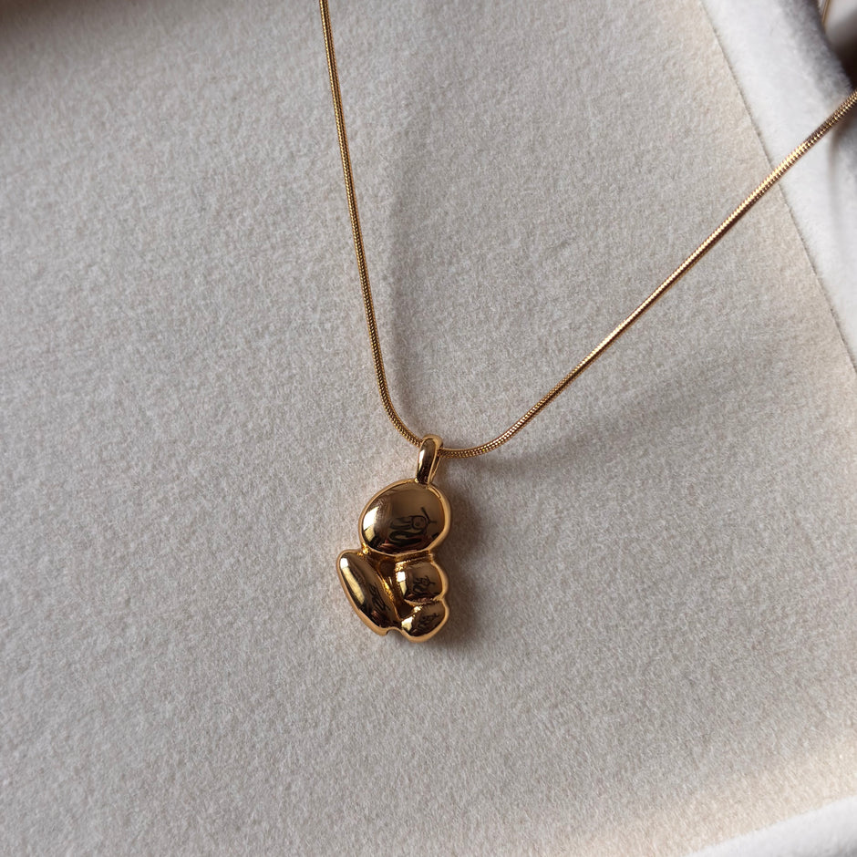 Pebble Bloom Necklace – Gloss Gold Everyday Pendant