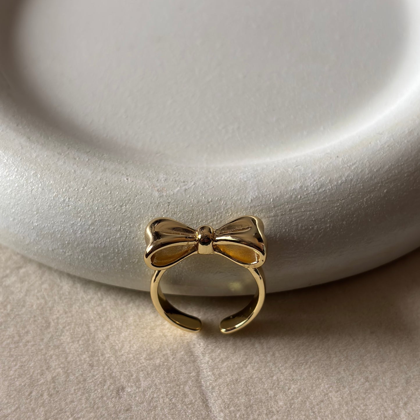 Bow Ring