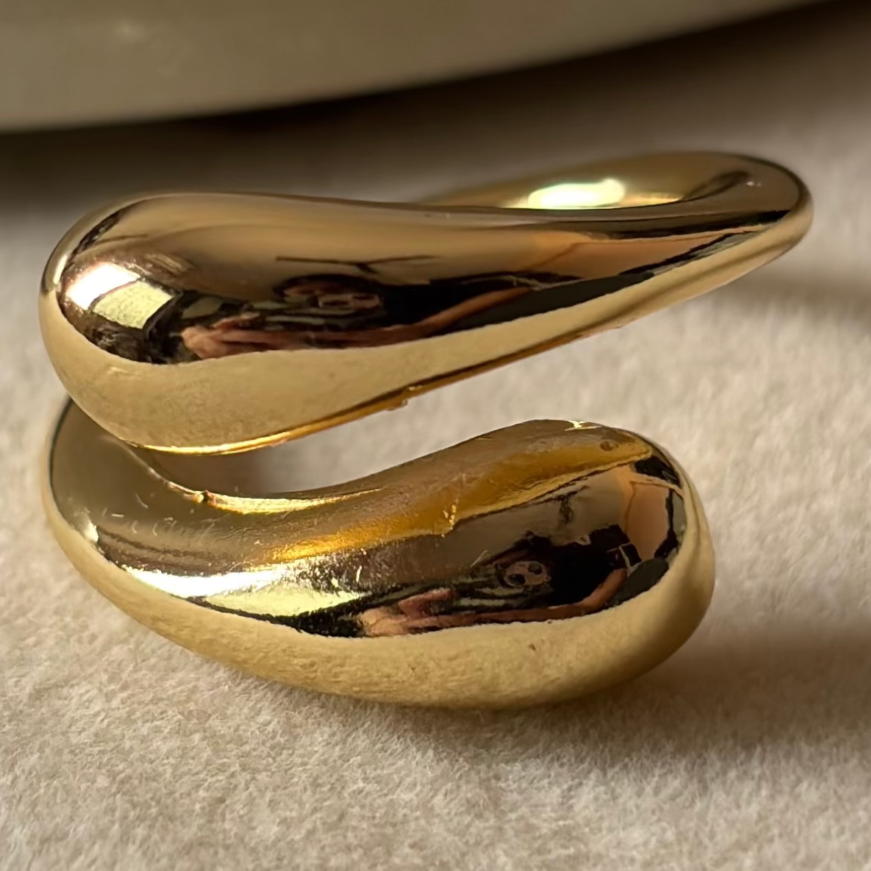 Abstract Wave Ring