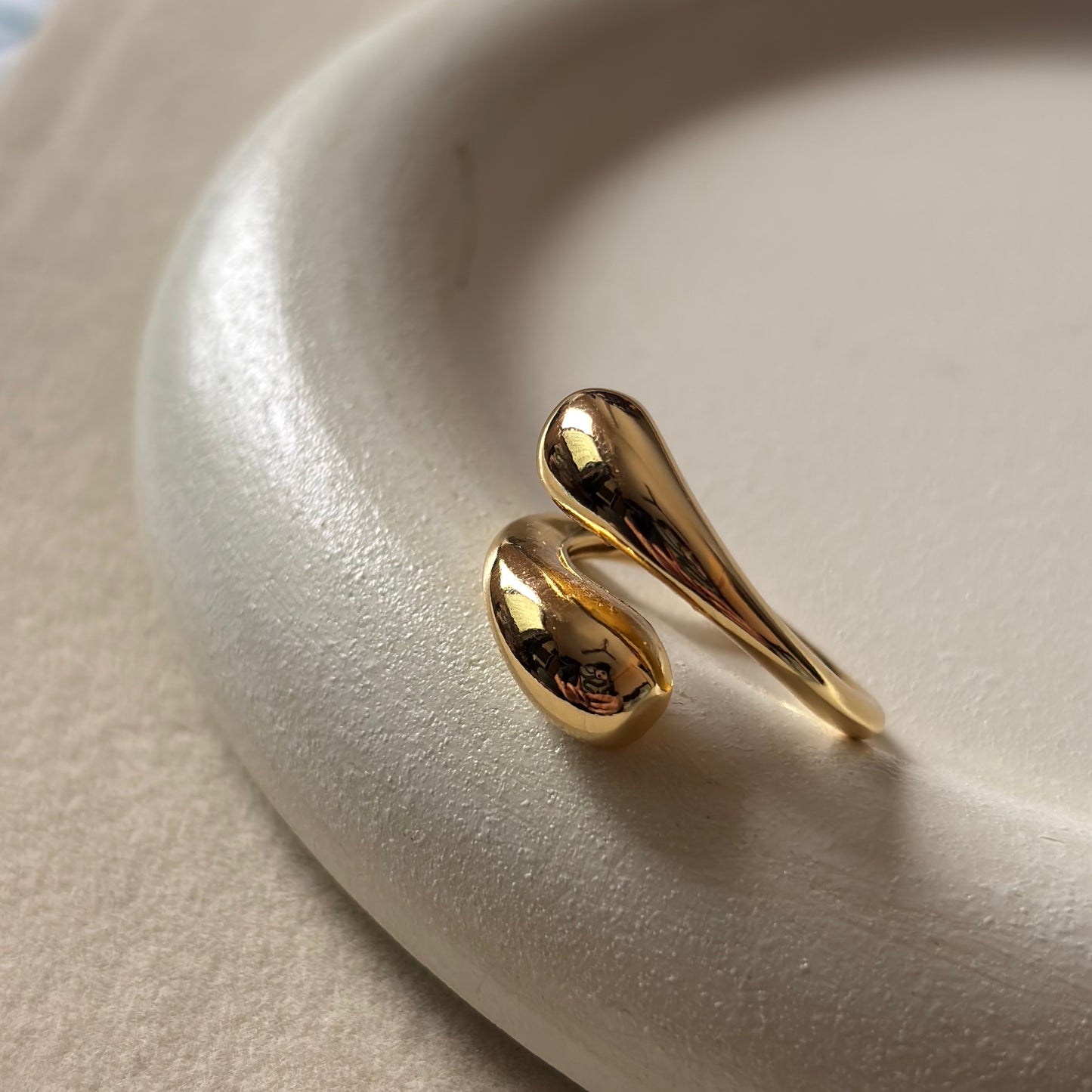 Abstract Wave Ring