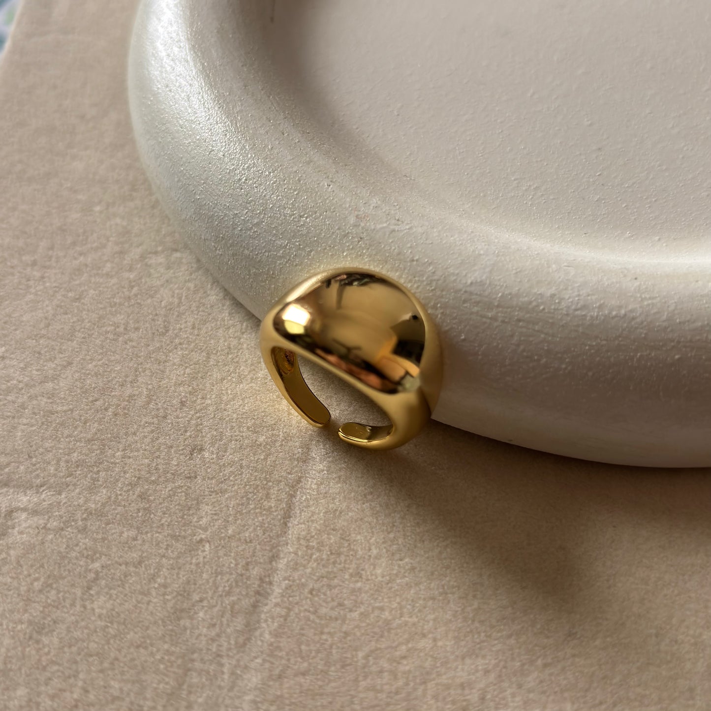 Halo Ring