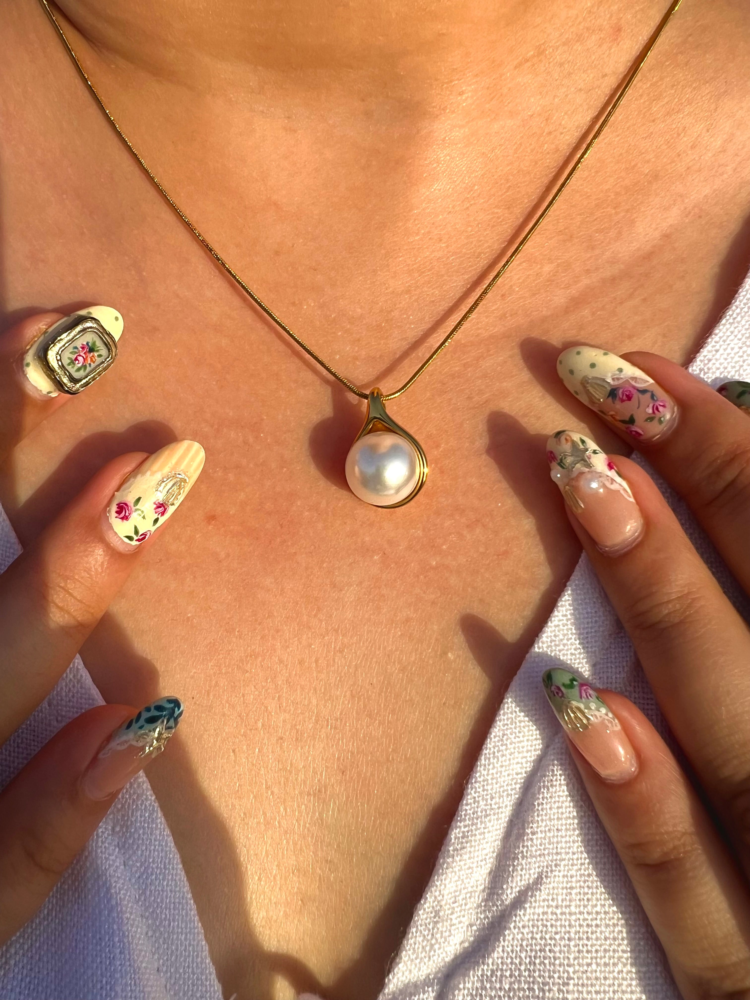 Marea Pearl Chain