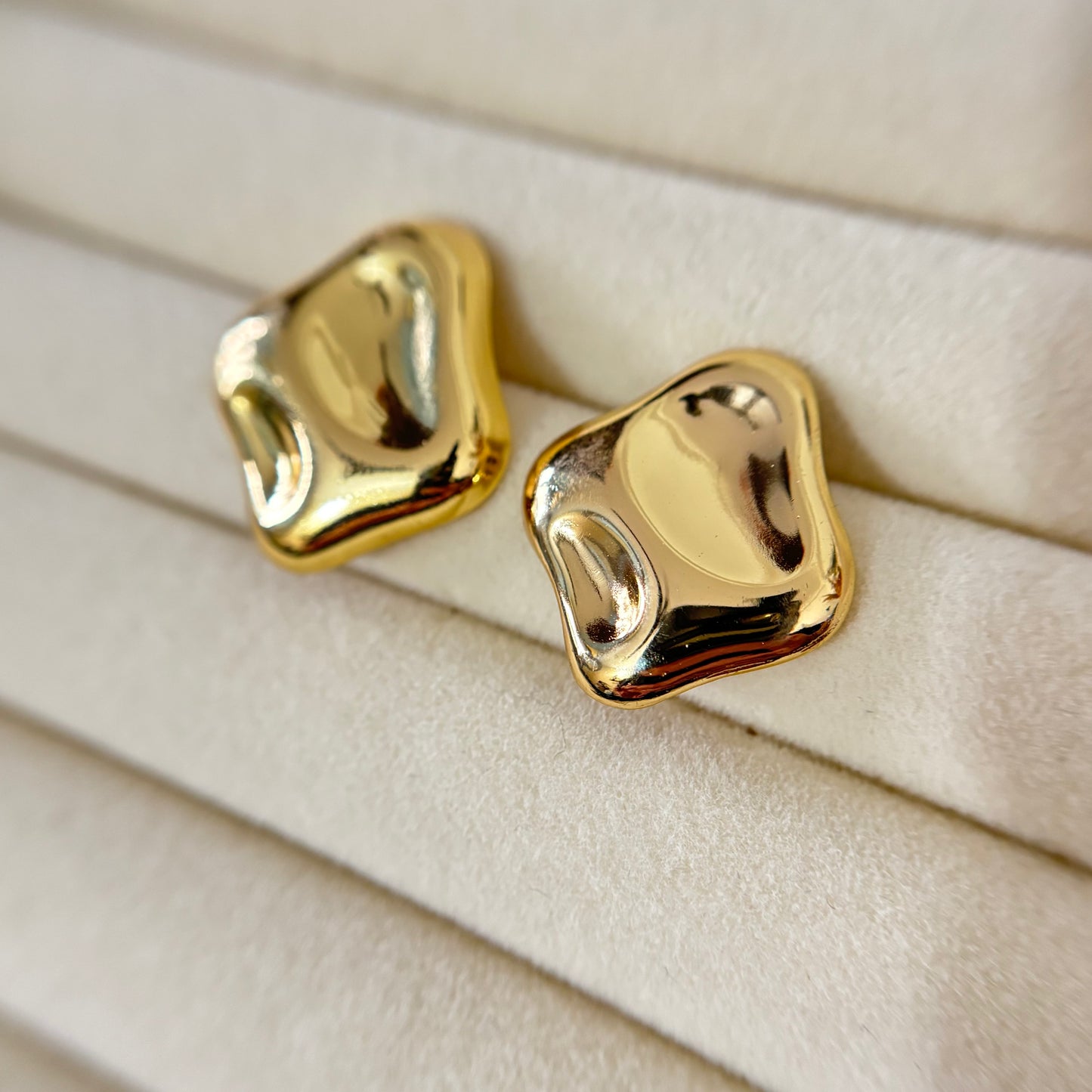 Molten Muse Studs – Glossy Sculpted Gold Earrings